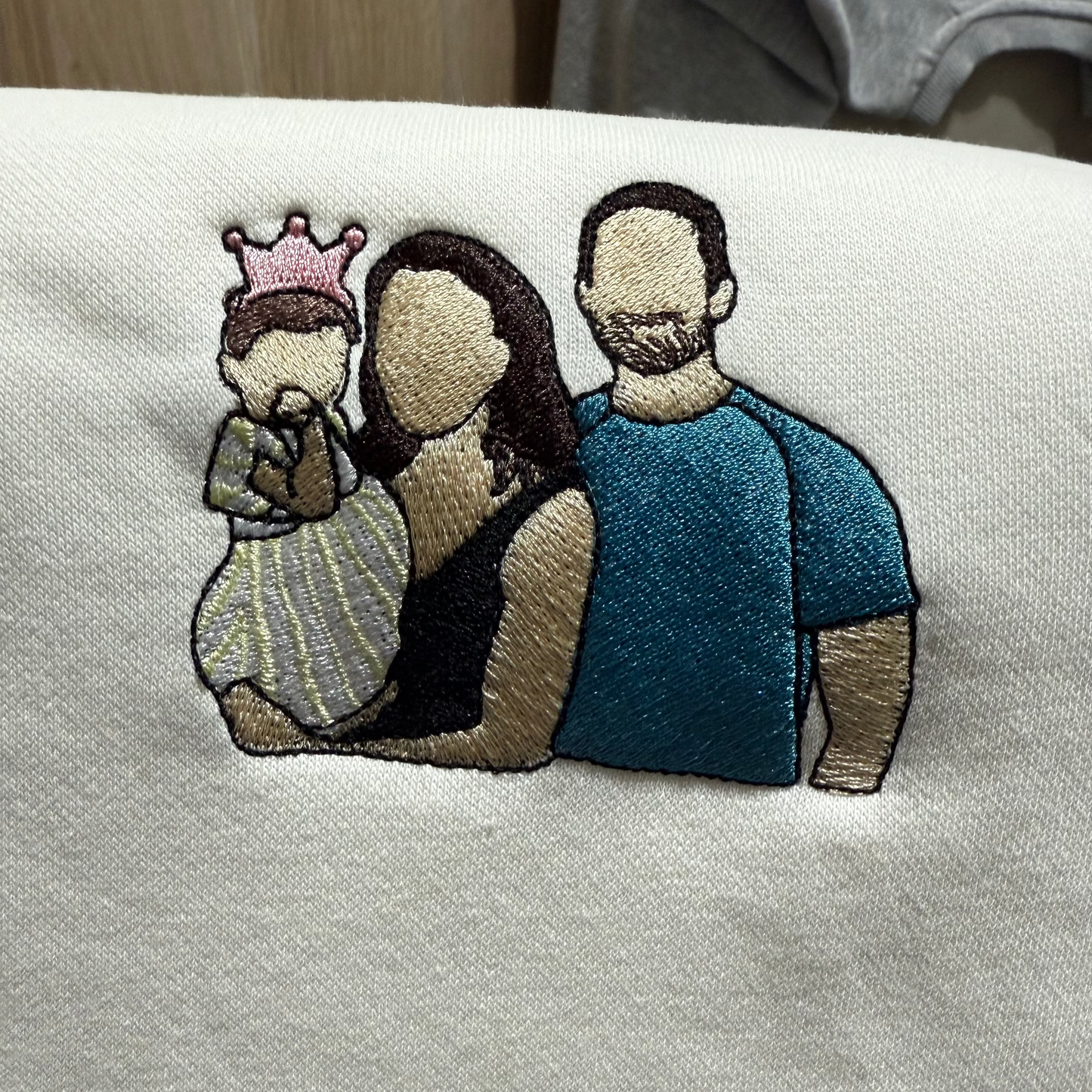 Sudadera personalizada con foto bordada a color